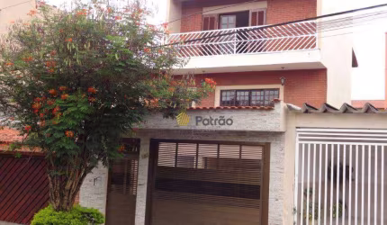 Sobrado em Dos Casa