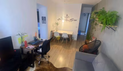 Apartamento em Baeta Neves