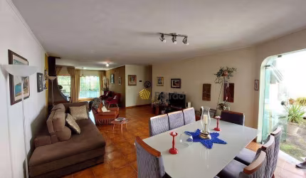 Casa em Vila Euclides