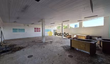 Ponto Comercial/Loja/Box em Piraporinha