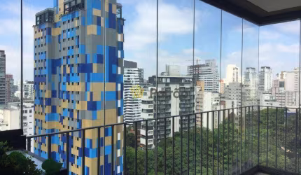 Apartamento em Cerqueira César