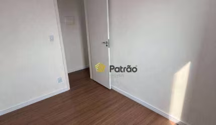 Apartamento em Jardim Stella