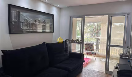 Apartamento em Jardim Maria Adelaide