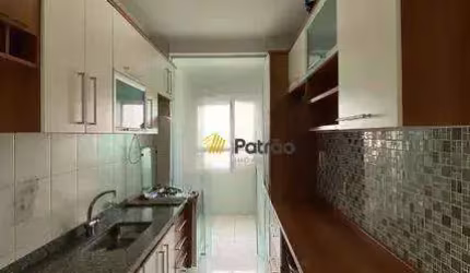 Apartamento em Jardim Olavo Bilac