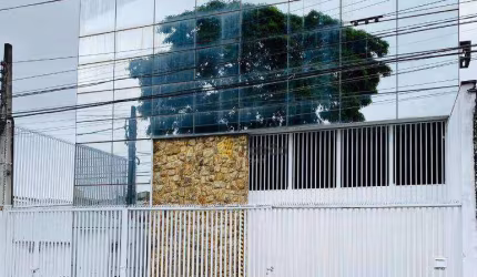 Depósito/Pavilhão em Vila Sacadura Cabral