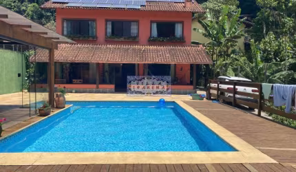 Casa em condomínio fechado com 5 quartos à venda na Avenida das Quaresmas, Carlos Guinle, Teresópolis, 350 m2 por R$ 1.470.000