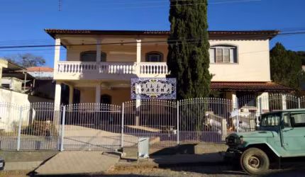 Casa com 5 quartos à venda na Rua Afonso Pena, Zona Rural, Lambari, 504 m2 por R$ 850.000