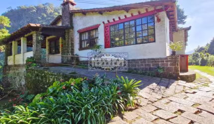 Casa com 10 quartos à venda na Rua Paula Buarque, Quitandinha, Petrópolis, 7000 m2 por R$ 1.600.000