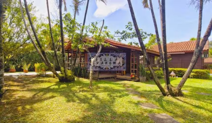Casa em condomínio fechado com 4 quartos à venda na Avenida das Mangueiras, Penedo, Itatiaia, 250 m2 por R$ 1.600.000