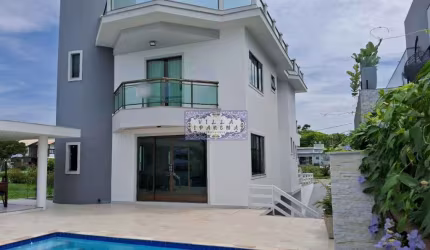 Casa em condomínio fechado com 4 quartos à venda na Rua Baixa do Sapateiro, Mar do Norte, Rio das Ostras, 238 m2 por R$ 1.650.000