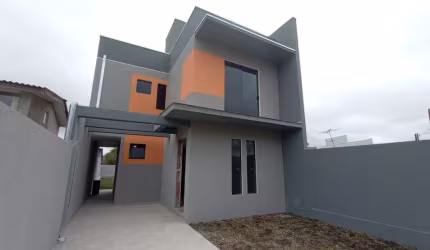 Excelente Sobrado de 3 quartos no Gauraituba/Colombo