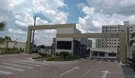 Alugo Apto Chapada dos Lírios, sol da Manhã.  Piso porcelanato.  Internet