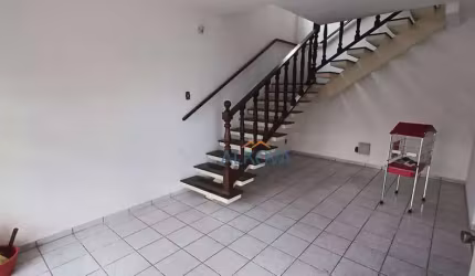 Sobrado para alugar, 221 m² por R$ 5.592,00/mês - Jardim São Dimas - São José dos Campos/SP
