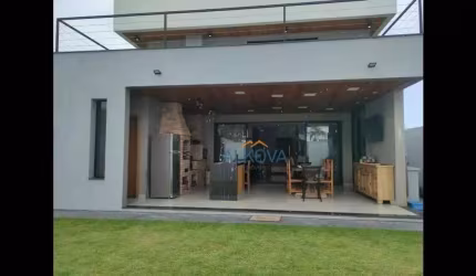 Sobrado à venda, 250 m² por R$ 1.885.000,00 - Bella Vitta - Caçapava/SP