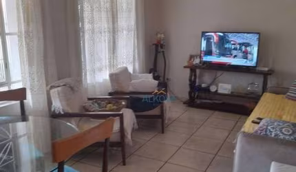 Casa à venda, 210 m² por R$ 640.000,00 - Jardim Uirá - São José dos Campos/SP