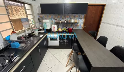 Sobrado à venda, 150 m² por R$ 640.000,00 - Jardim Portugal - São José dos Campos/SP
