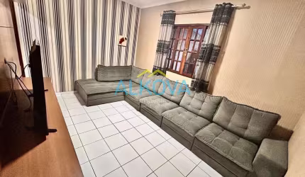Casa com 3 dormitórios à venda, 134 m² por R$ 660.000 - Jardim América - São José dos Campos/SP