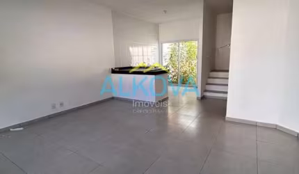 Sobrado com 3 dormitórios à venda, 65 m² por R$ 395.000 - Chácaras Pousada do Vale - São José dos C