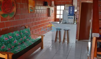 Casa com 2 dormitórios à venda, 65 m² por R$ 305.000,00 - Martim de Sá - Caraguatatuba/SP