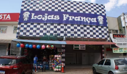 Loja com 2 quartos para alugar, 42.00 m2 por R$ 4400.00 - Nacoes - Fazenda Rio Grande/PR