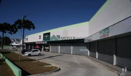 Loja com 3 quartos para alugar, 65.69 m2 por R$ 4100.00 - Boqueirao - Curitiba/PR