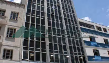 Conjunto Comercial para alugar, 47.20 m2 por R$ 650.00 - Centro - Curitiba/PR