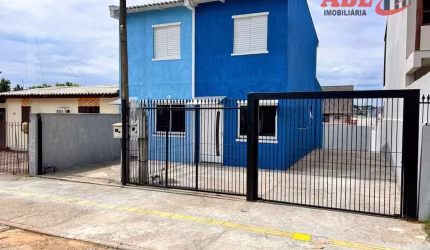Sobrado à venda no bairro Jardim do Bosque - Cachoeirinha/RS