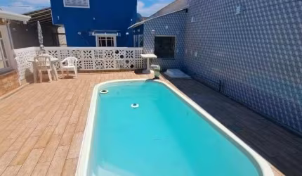 Casa à venda no bairro Vila Carlos Antônio Wilkens - Cachoeirinha/RS