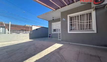 Casa à venda no bairro Chácara das Rosas - Cachoeirinha/RS