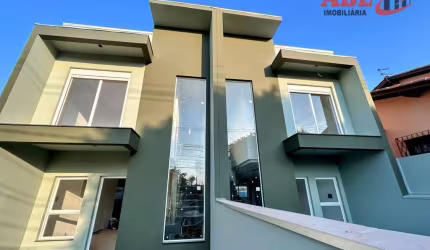 Casa Sobrado à venda no bairro Renascença - Gravataí/RS