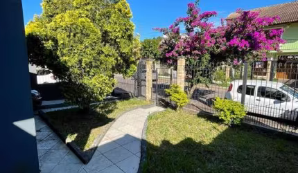 Casa à venda no bairro Vale do Sol Parque da Matriz - Cachoeirinha/RS