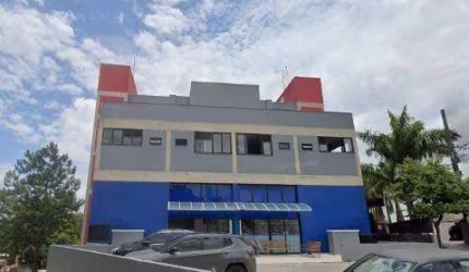 LOCAÇÃO DE SALA COMERCIAL NO CENTRO DE ARUJÁ/SP, OPORTUNIDADE com 42m². CONSULTE-NOS.