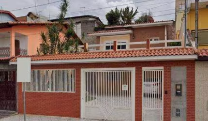 VENDA E LOCAÇÃO DE SOBRADO NA VILA VIRGÍNIA, EM ITAQUAQUECETUBA/SP, 200m² com varanda, jardim, cozinha ampla, 3 salas e suíte com hidro. CONSULTE-NOS.