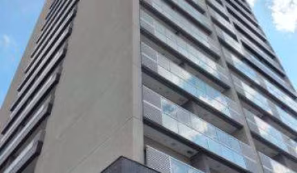 LOCAÇÃO DE SALAS COMERCIAIS MOBILIADAS NO EDIFÍCIO MARQUÊS BUSINESS CENTER, NA BARRA FUNDA/SP com 132m² e 4 vagas, sendo 100 m do metro. CONSULTE-NOS.