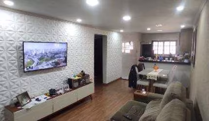 VENDA DE CASA NO JARDIM CACIQUE, EM SUZANO/SP, 209m² com 3 quartos, área gourmet, SPA com hidro, quintal amplo e garagem para 2 autos. CONSULTE-NOS.