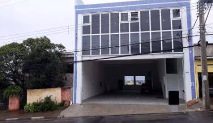 VENDA DE PRÉDIO COMERCIAL NO PARQUE DAS NAÇÕES, EM GUARULHOS/SP, 585m² com 2 salões, sendo 01 gerando renda mensal e 02 salas comerciais. CONSULTE-NOS