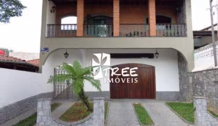 VENDA E LOCAÇÃO DE CASA COMERCIAL COM EDICULÁ NO JARDIM PLANALTO, EM ARUJÁ/SP, OPORTUNIDADE NO CENTRO DA CIDADE COM 328m²! CONSULTE-NOS.