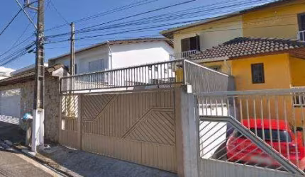 VENDA DE SOBRADO NO CIDADE NOVA ARUJÁ, EM ARUJÁ/SP, 158² com 3 quartos, suíte, sacadas, 2 salas, churrasqueira e garagem para 2 autos. CONSULTE-NOS.
