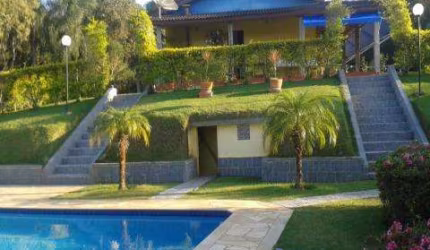 VENDA E LOCAÇÃO DE CHÁCARA MOBILIADA NA ESTRADA SÃO DOMINGOS, EM ST. ISABEL/SP, terreno 7mil m², cômodos amplos, 5 quartos e piscina. CONSULTE-NOS.