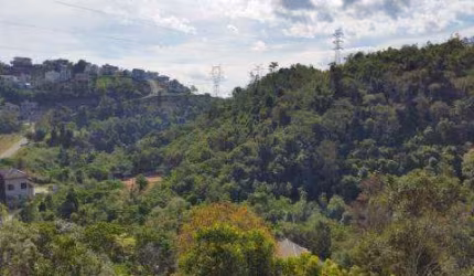 VENDA DE TERRENO NO CONDOMÍNIO JARDIM IMPERIAL HILLS III, EM ARUJÁ/SP, OPORTUNIDADE de 450m², terreno de 15x30 e topografia em declive. CONSULTE-NOS.