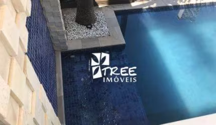 VENDA DE SOBRADO NO CONDOMÍNIO ARUJÁ V, EM ARUJÁ/SP, 340m² com 3 suítes, suíte master, espaço gourmet, sacadas, piscina, ofurô e 2 vagas. CONSULTE-NOS