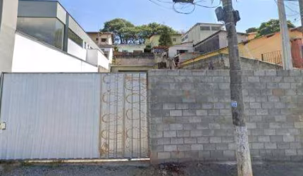 LOCAÇÃO DE TERRENO PLANO NO JARDIM RINCÃO, EM ARUJÁ/SP, com 300m², murado. CONSULTE-NOS.