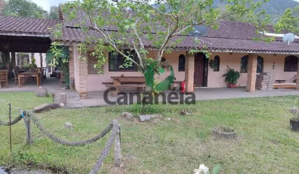 Casa de Campo com 7 suítes disponível para venda na Estrada do Ariri, em Cananéia - Litoral Sul de SP
