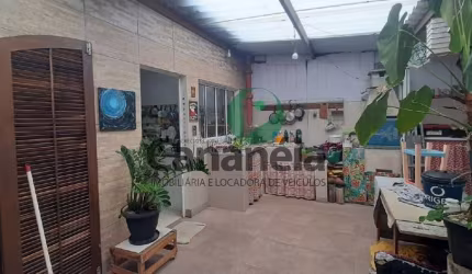Casa agradável no bairro Acaraú para venda em Cananéia/SP