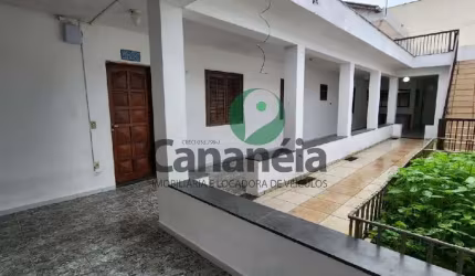 Casa Confortável com 4 dormitórios (2 suítes) para venda no bairro Rocio - Cananéia, Litoral Sul de SP
