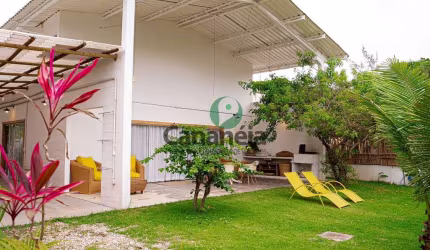 Casa Nova à Venda no Boqueirão Sul da Ilha Comprida com 4 dormitórios (2 suítes) - Conforto e Sofisticação a 300m da Praia!