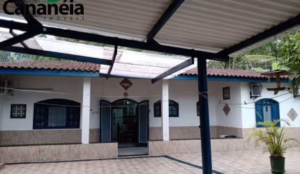 Casa 3 dormitórios (1 suíte) para venda - Paraíso dos Pássaros - Cananéia - Litoral Sul de SP