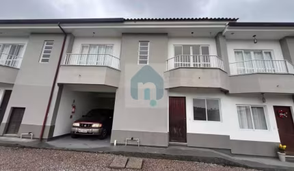 Duplex na Pedra Branca, 3 dormitórios (1 Suíte), na Pedra Branca, Palhoça/SC - SO374-1046