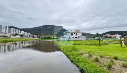 Terreno com 375m2, fundos lago, Reserva da Pedra, Palhoça/SC - te373-502