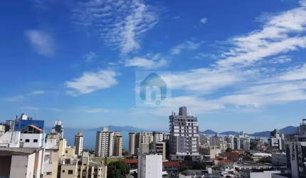 Apartamento Cobertura Duplex, 2 dormitórios, 1 suíte, 3 banheiros, 1 vaga de garagem, Florianópolis/SC - AP046-1033